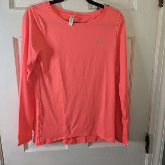 Under Armour Tops - Under Armour Women's HeatGear Long Sleeve T-Shirt SMALL PINK New with Tags